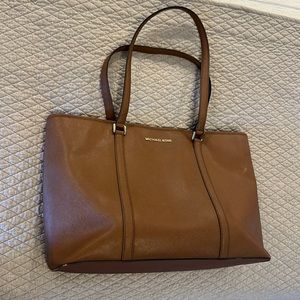 Michael Kors Large Sady Tote purse